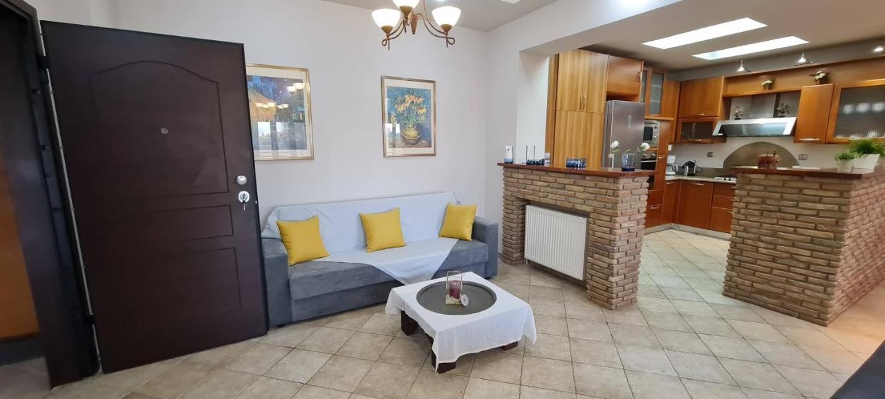 Apartment 'the Seagull' Traditional Nea Makri