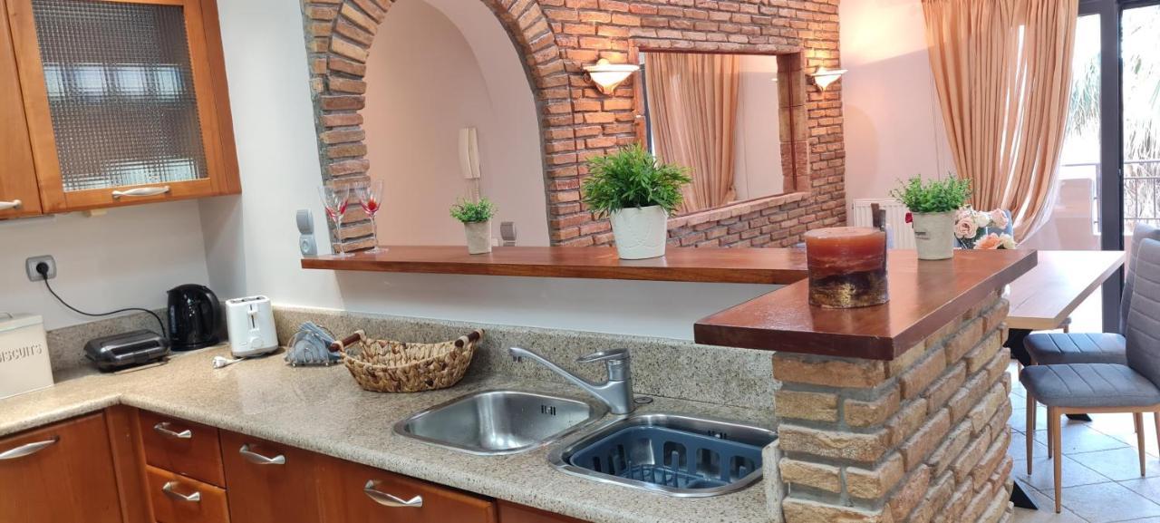 'the Seagull' Traditional Apartment